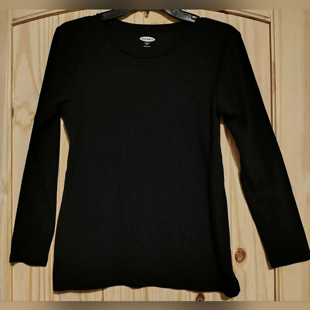 Old Navy Women's Classic Black Long Sleeve Tee